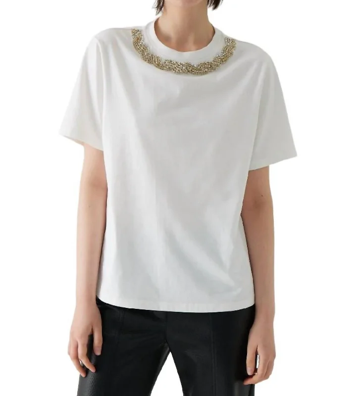Abbie T-Shirt In Cream Ribbed Striped Patterned