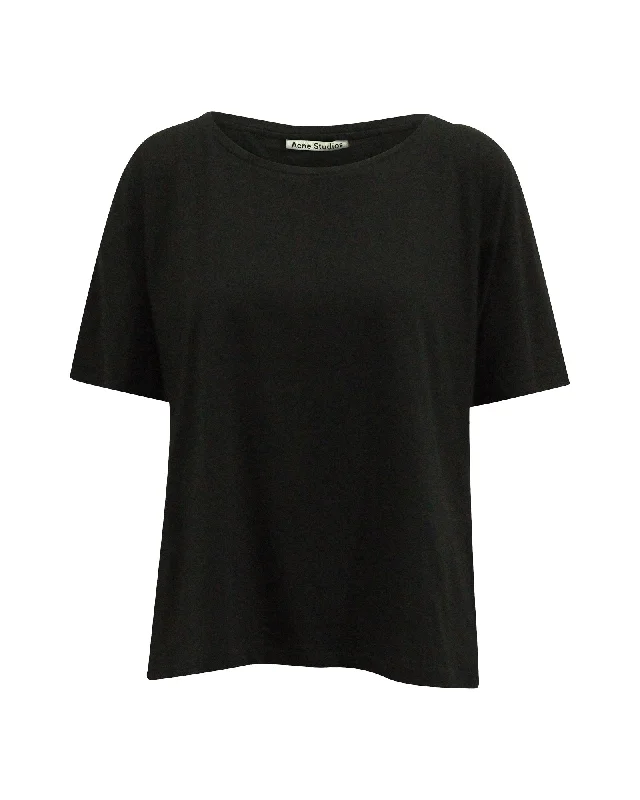 Acne Studios Nairobi C Base Tee in Black Cotton Zippered Front Buttoned Front Snap Front Acne Studios Nairobi C Base Tee in Black Cotton Zippered Front Buttoned Front Snap Front