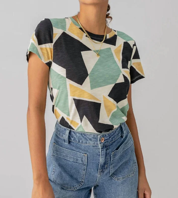 Perfect Tee In Kaleidoscope Asymmetrical Pockets Print