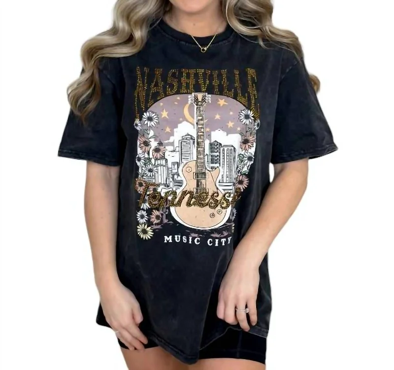 Star Studded Nashville Tee In Washed Black Front Pockets Side Pockets Patch Pockets