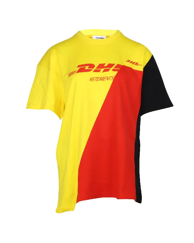 Vetements x DHL Tee in Yellow Cotton Zippered Front Buttoned Front Snap Front