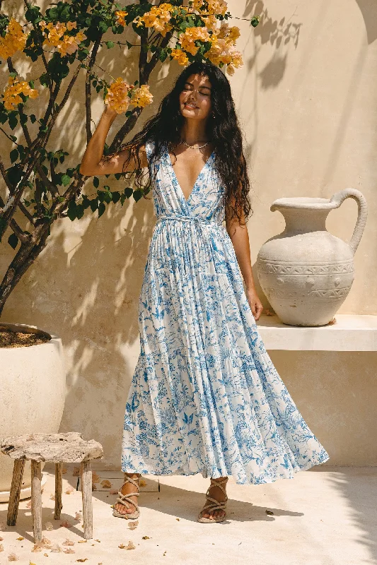 Avalon Blue Tropical Toile Maxi Dress Trendy Fit-and-Flare Maxi Dress