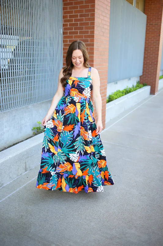 Black and Colorful Print Maxi Dress | Boutique Elise | Eloise Fashionable Halter Neck Maxi Dress