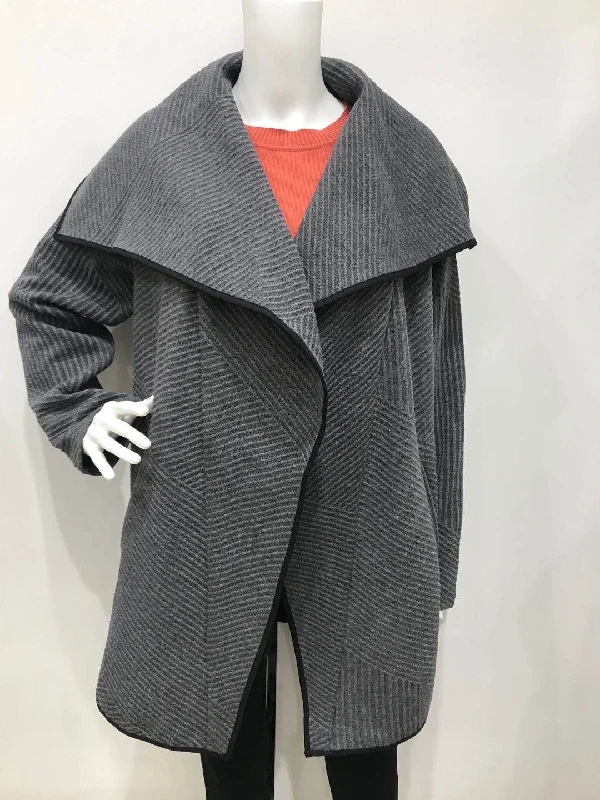 Breasted jacket Toggled Jacket Drawstring Jacket Belted Jacket