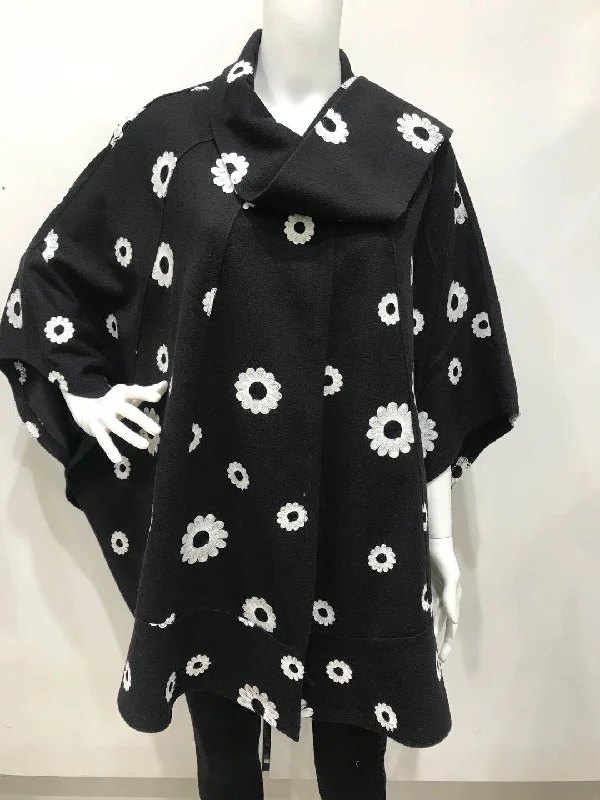 Floral poncho jacket Faux Fur Fabric Real Fur Fabric Shearling Fabric