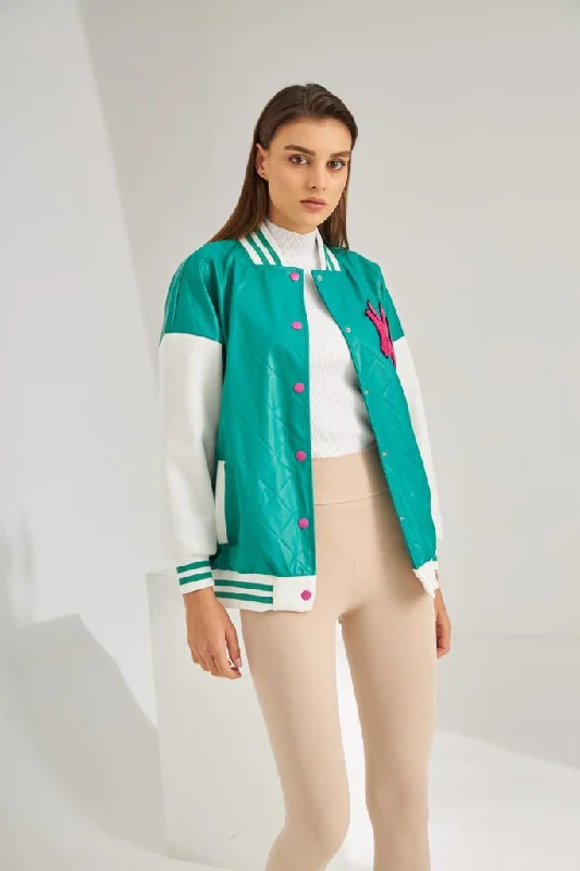 GREEN