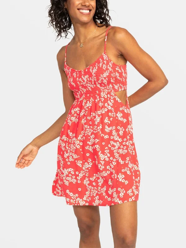 Hot Tropics Mini Dress Fashionable Lace-Trim Mini Dress