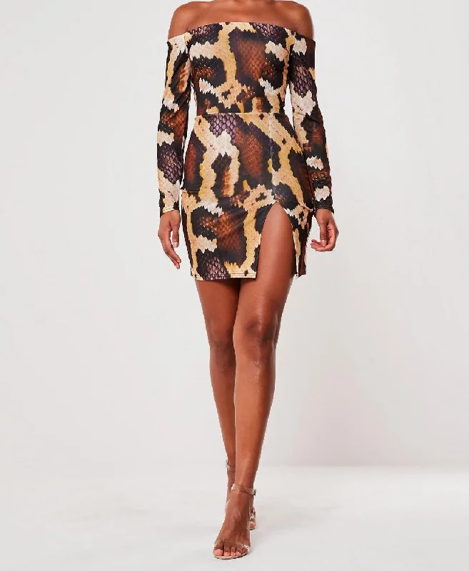 Snake Print Split Mini Dress Fashionable Off-Shoulder Mini Dress