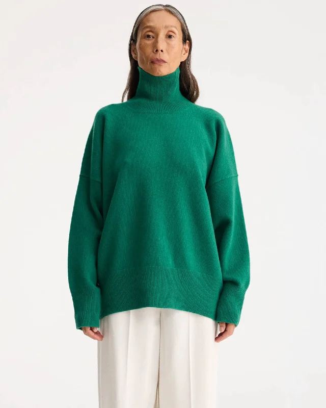 Classic Turtleneck Jumper Embroidered Appliqued Beaded