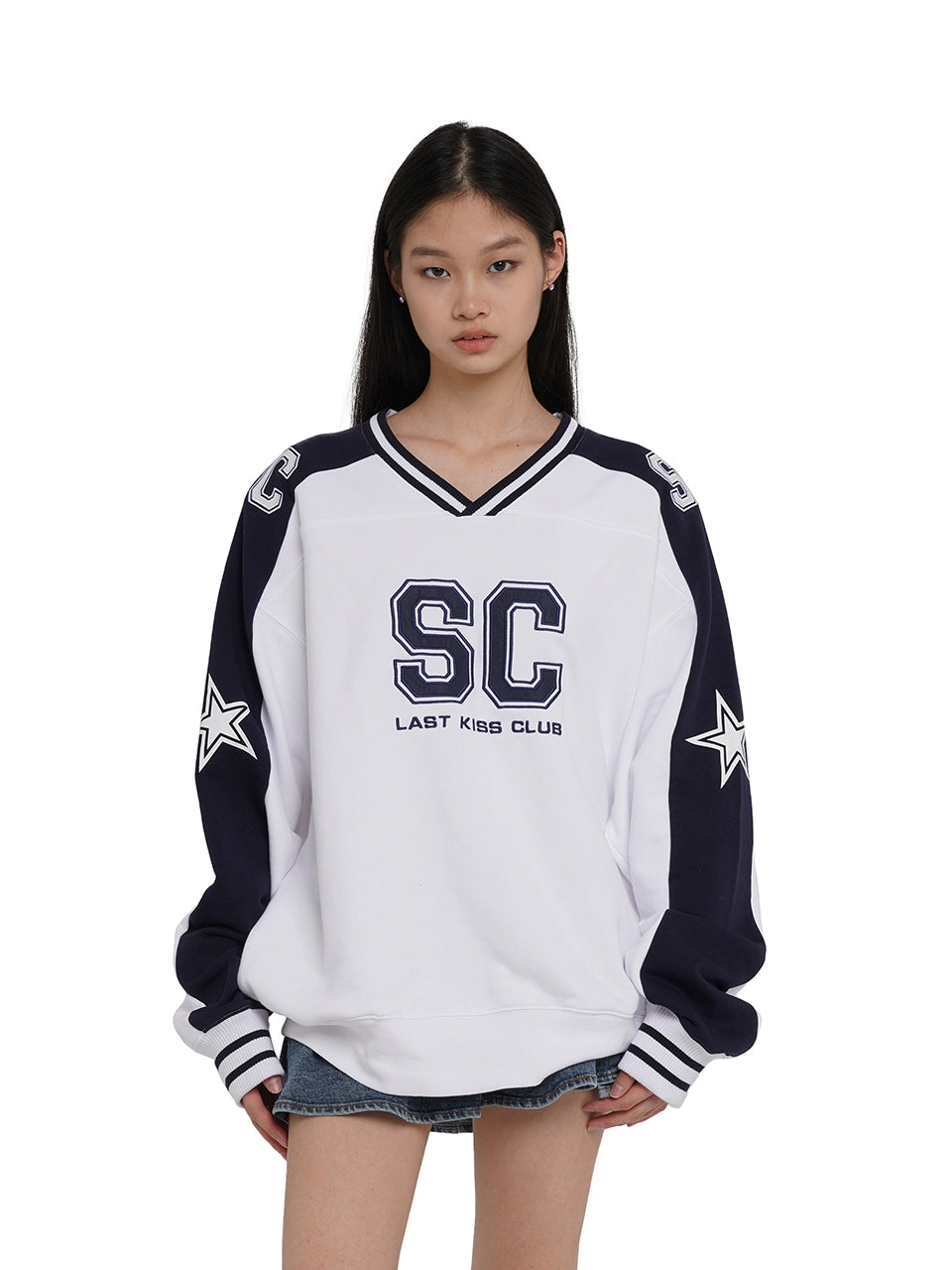 Oversized V-neck Embroidered Sweatshirt Hoodie with Hem Lace Feminine Delicate