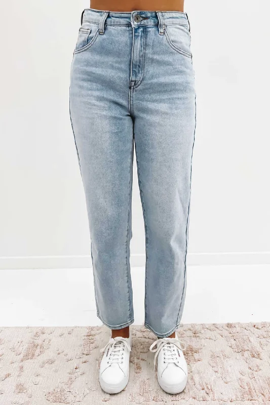 Cali Straight Jean Light Blue Trendy Wide-Legged High-Waist Jeans