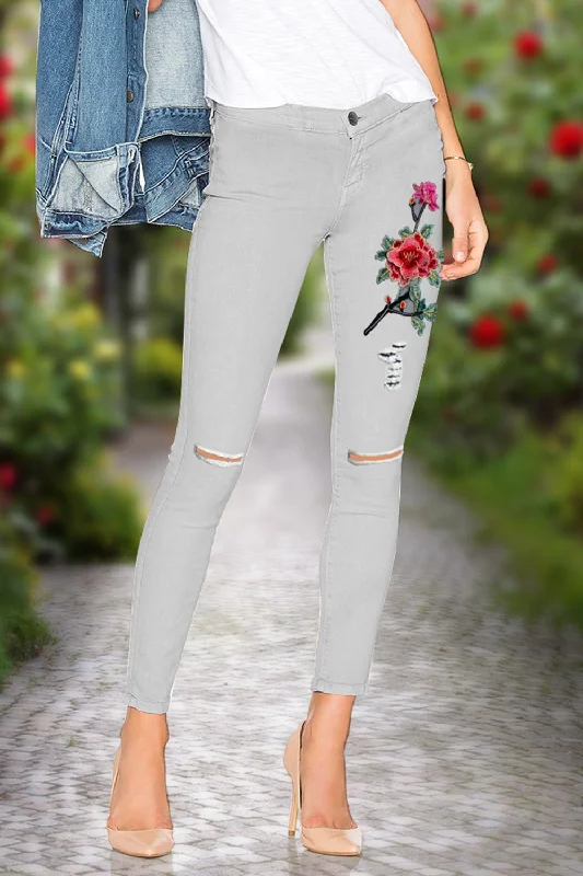 Flower Embroidery Cutout Jeans Fashionable Straight Fit Denim