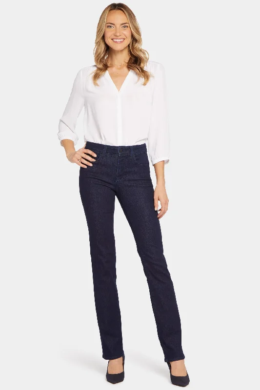 Marilyn Straight Jeans - Rinse Fashionable Raw Edge Jeans