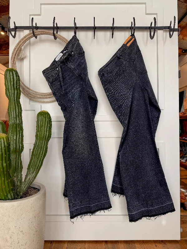 The Brawley High Rise 90's Wide Leg Jean Casual High-Waisted Bootcut Jeans