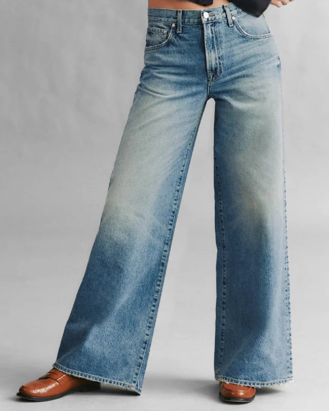 Tiny Dancer Jeans Trendy Plus Size Jeans