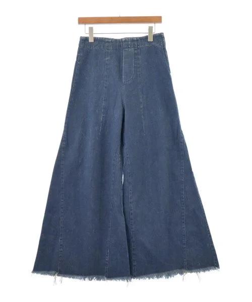 Chloe Jeans Fashionable Relaxed Fit Denim