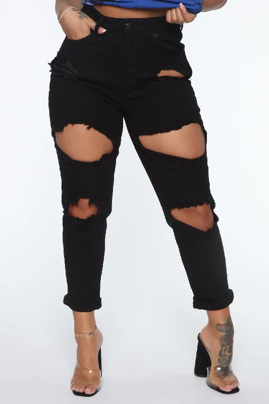 Cara Distressed Boyfriend Jeans - Black Trendy Layered Pocket Jeans