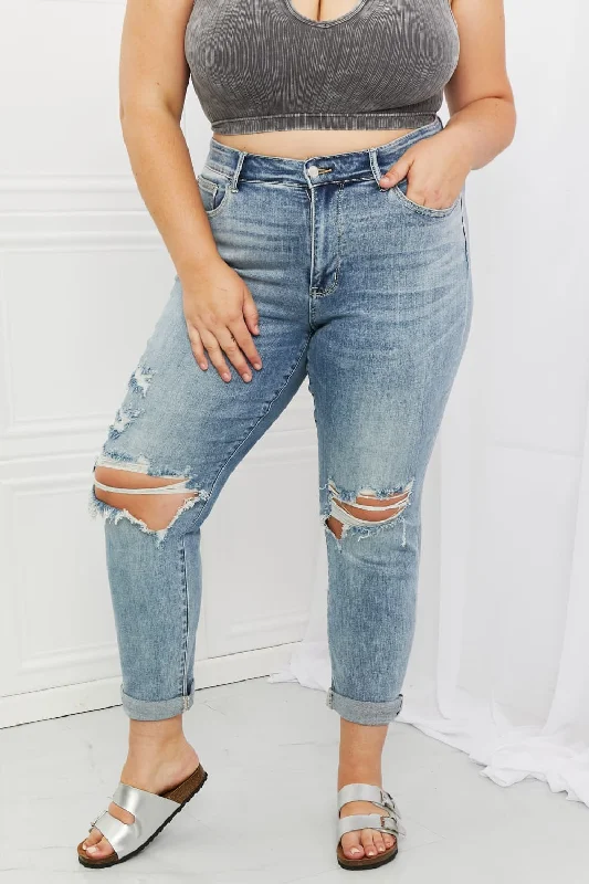Judy Blue Malia Full Size Mid Rise Boyfriend Jeans Fashionable White Denim Jeans