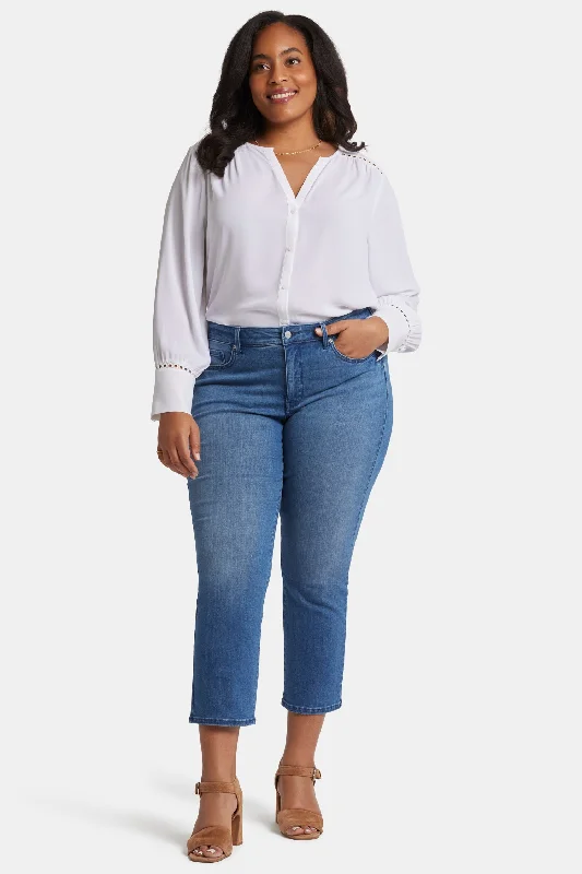 Marilyn Straight Ankle Jeans In Plus Size - Blue Island Classic Slim Fit Jeans