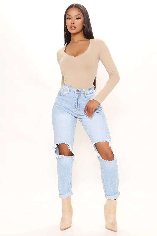 Word To Your Momma High Rise Mom Jeans - Light Blue Wash Trendy Skinny Fit Jeans