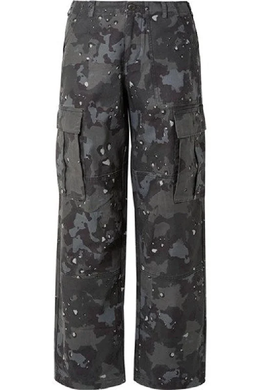 KITH Women's Midnight Cookie Jaden Camo Pants KHW6077 Medium NWT Modern Skinny Pants